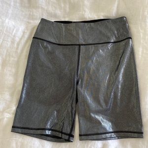 NWOT RARE Victoria Sport metallic biker shorts 💎